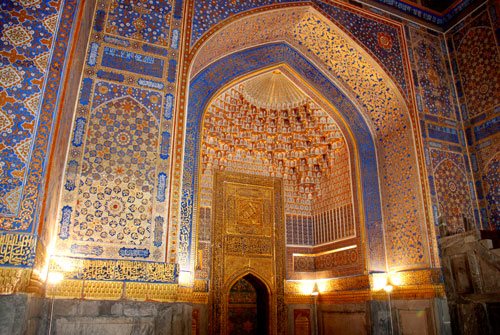 Golden Mosque at Registan Square in Samarkand, Uzbekistan