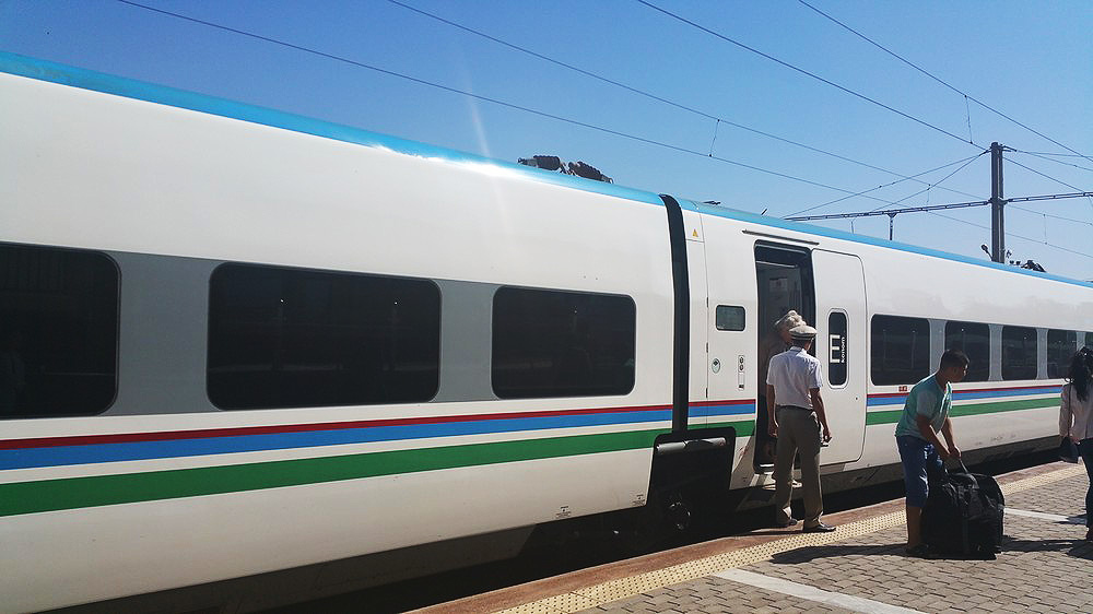 New Train to Connect Samarkand-Tashkent-Astana
