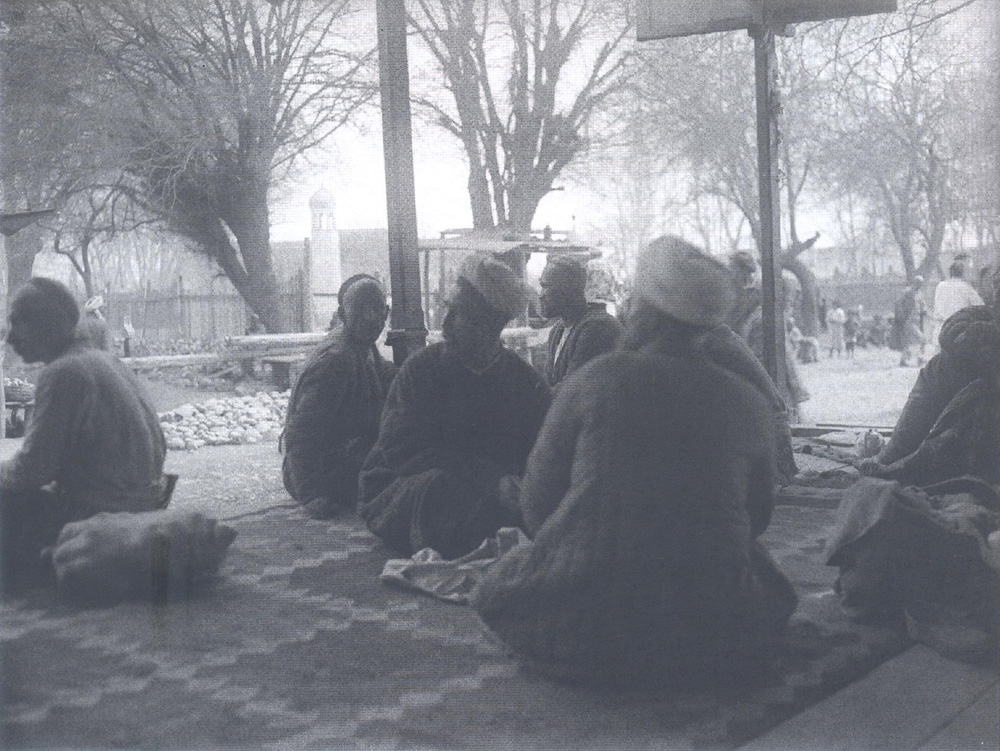 In a chaikhana. 1926. Samarkand