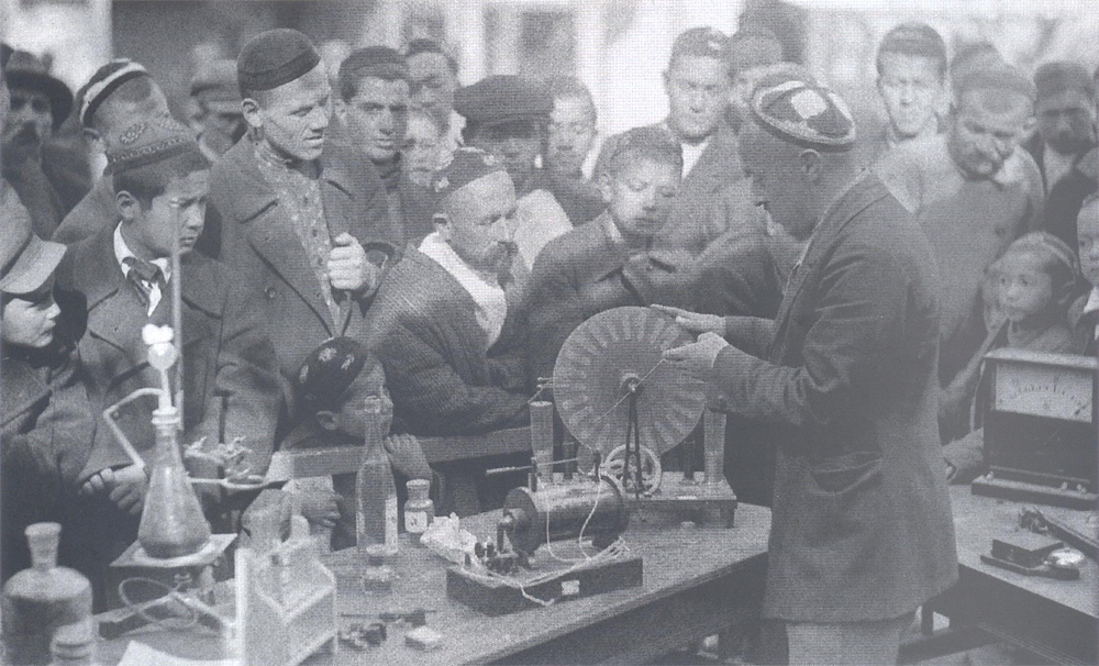  Acquaintance with new technologies. 1929. Tashkent