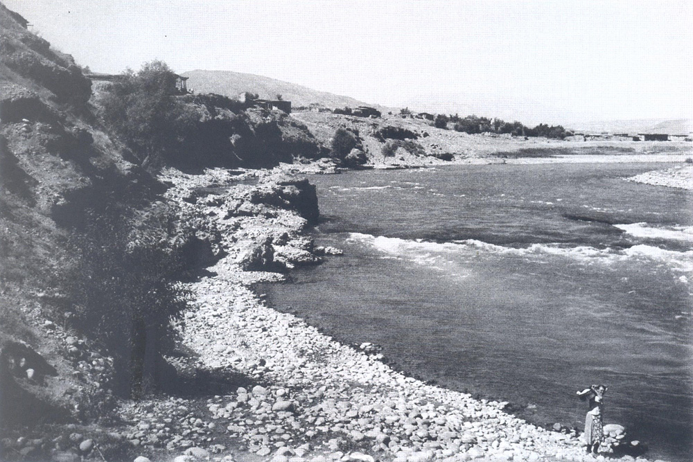 The Chirchik river near Gazalkent. 1935