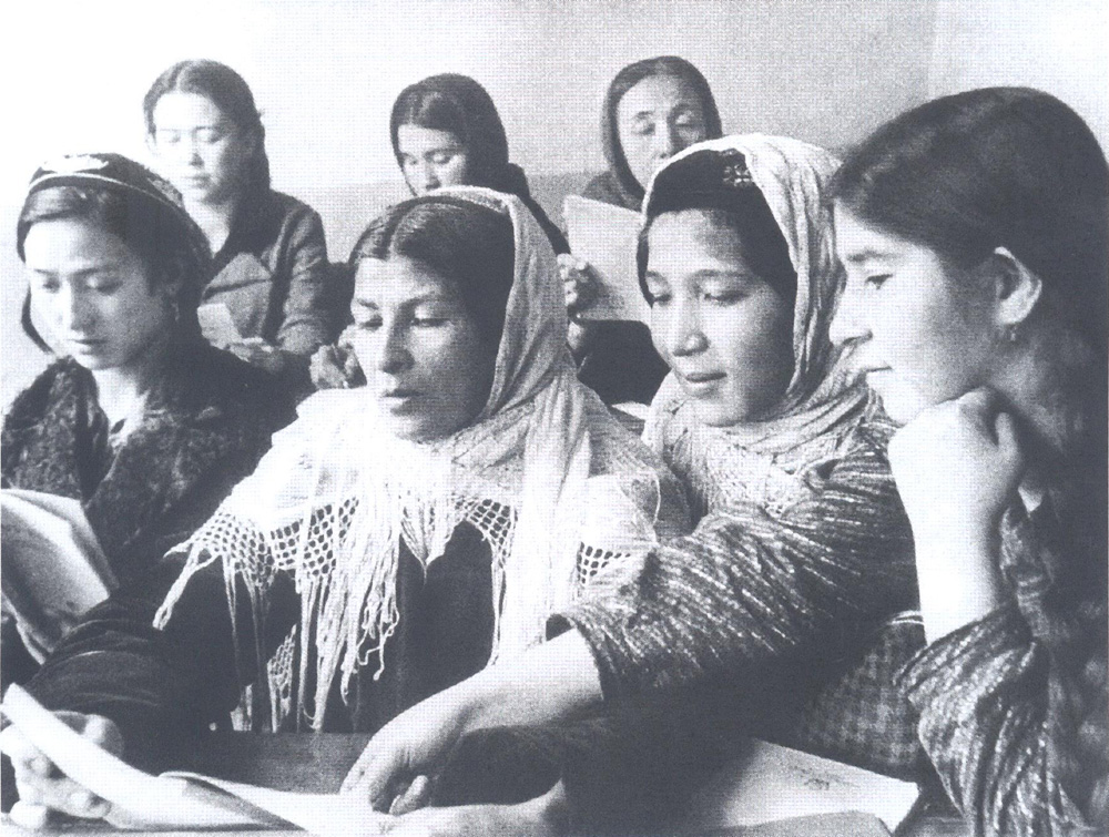 a group of young girls